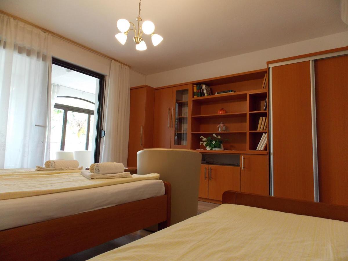 Apartments Cutic マリンスカ エクステリア 写真